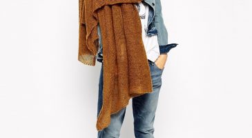 À la recherche de l'écharpe oversize parfaite