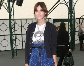 Alexa-Chung-Lacoste