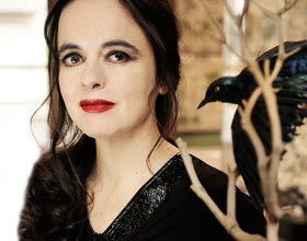 Amelie-Nothomb-Tuer-le-pere