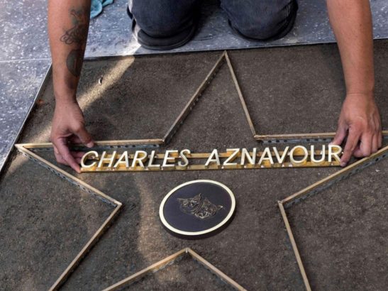 Aznavour-a-son-etoile-a-Los-Angeles