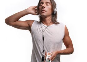 Bob Sinclar aux commandes du Sony Ericsson W580I - %%sitename%%