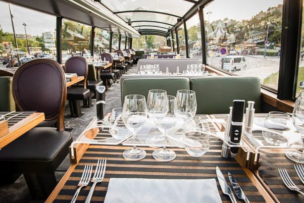 Bustronome-le-voyage-gourmand-a-Paris