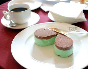 Cafe-de-la-paix