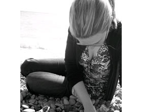 Catherine-Sanderson-alias-Petite-anglaise