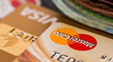 Ces nouvelles cartes bancaires gratuites qui changent votre qu - %%sitename%%