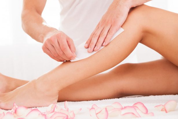 Ces-pensees-qu-on-a-toutes-a-chaque-visite-chez-l-estheticienne