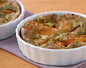 Clafoutis-aux-abricots-lait-d-amandes-et-pistache