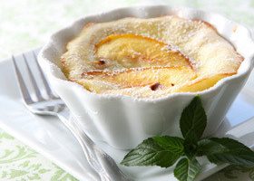 Clafoutis multifruits à la menthe - %%sitename%%