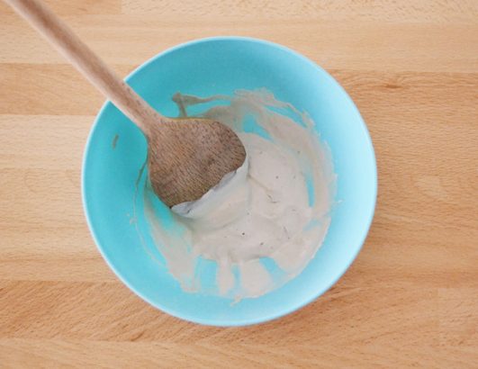 DIY-Beaute-mon-masque-visage-a-l-argile-blanche