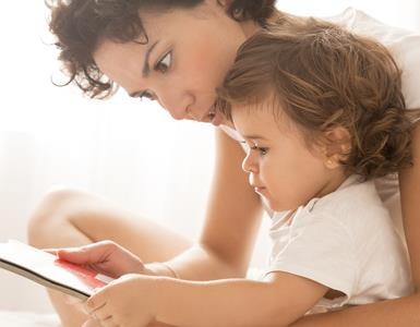 De-l-importance-de-lire-des-histoires-a-ses-tout-petits