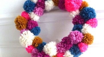 Déco d'hiver : La couronne en pompons