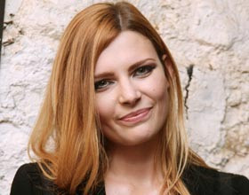 Elodie-Frege-film-Potiche