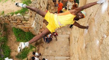 Escalader un mur comme dans un jeu vidéo, c'est possible