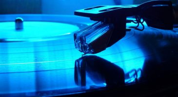 Et si on craquait nous aussi pour le retour du Vinyle ?