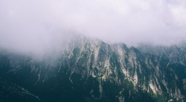 Grimper sur la montagne - %%sitename%%