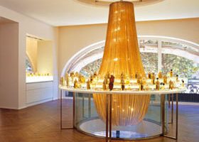 Guerlain dans le sillage de la FIAC