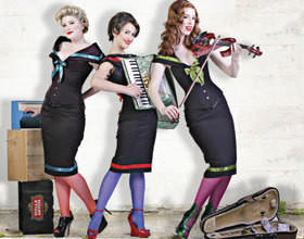Interview-decouverte-avec-les-Puppini-Sisters