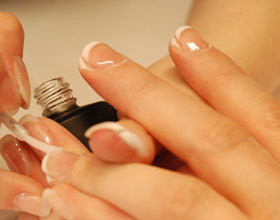 J-ai-teste-Des-faux-ongles-plus-vrais-que-vrais