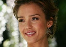 Jessica Alba prête pour l'adoption - %%sitename%%
