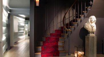L'HOTEL MOLIERE : UN ECRIN LITTERAIRE AU COEUR DE PARIS