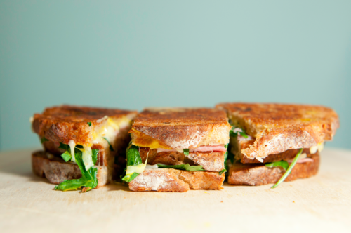 La-Parenthese-le-resto-des-amoureux-du-Grilled-Cheese