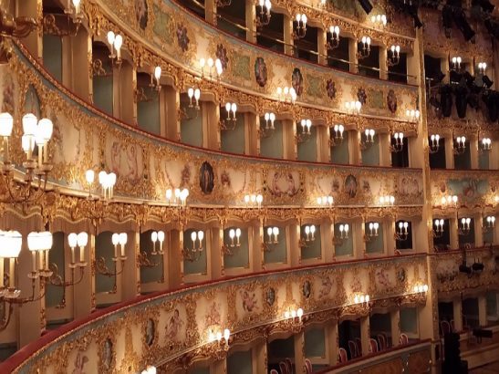 Laissez-vous-envouter-par-le-monde-du-musicien-Donizetti-en-Italie-!