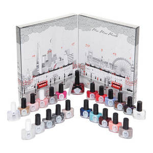 Le-calendrier-de-l-avent-Mini-Mani-Month-de-Ciate