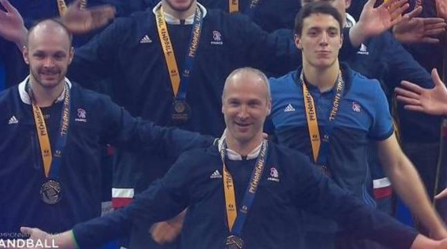 Le-clapping-de-la-finale-de-Handball-des-frissons-partout