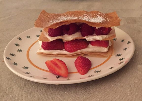 Le-mille-feuille-fraises-framboises-au-mascarpone