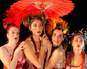 Les-Sea-Girls