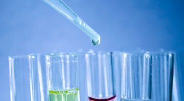 Les marques de cosmétiques nous prennent vraiment pour des Barbara Gourde