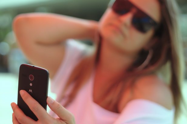 Les-sexy-selfies-une-idee-pour-pimenter-sa-relation