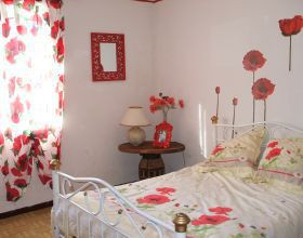 Ma-chambre-dans-le-pre-par-Flolokat