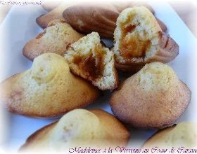 Madeleines-verveine-au-coeur-de-caramel-coulant-par-Delf745