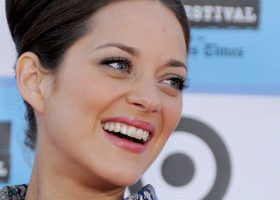 Marion Cotillard et son duo incognito avec Yodelice - %%sitename%%