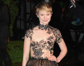 Mia-Wasikowska-Gus-Van-Sant