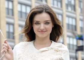 Miranda Kerr : la mariée attendrait un bébé ! - %%sitename%%