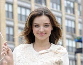Miranda-Kerr-enceinte-Orlando-Bloom