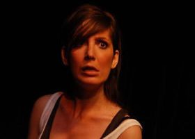 Nora fait son show - %%sitename%%