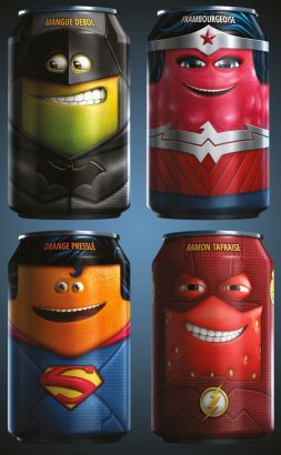 Oasis-fete-l-anniversaire-de-Batman-avec-des-canettes-collector