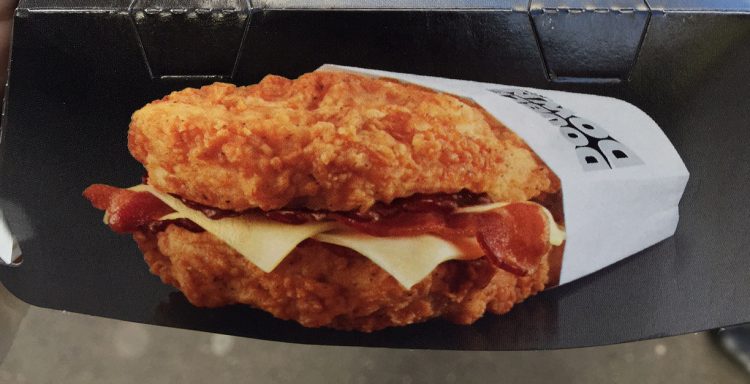 On-a-teste-le-Double-Down-du-KFC-c-est-n-importe-quoi