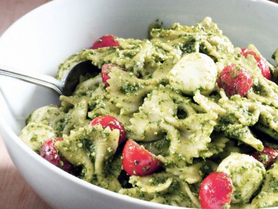Parfaite-salade-de-pates-au-pesto