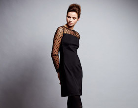 Petite-robe-noire-Deby-Debo