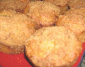 Petits-muffins-au-fromage-au-jambon-et-au-mais-par-Stouille