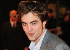 Pattinson et Johansson, bientôt couple mythique du Rock and Ro - %%sitename%%