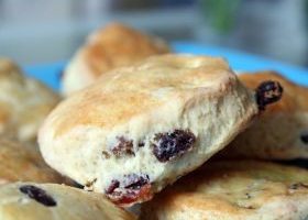 Scones aux raisins secs - %%sitename%%
