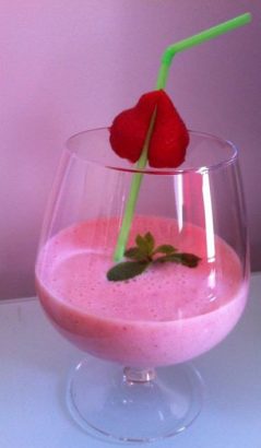 Smoothie-maison-banane-fraise