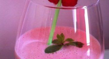 Smoothie maison banane fraise - %%sitename%%