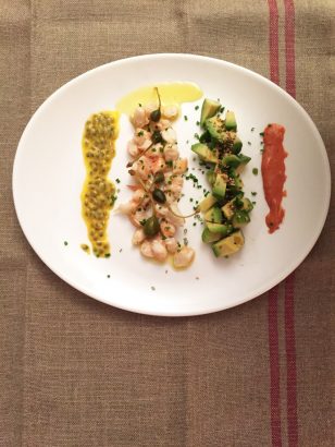Tartare-de-crevettes-a-l-avocat-destructure