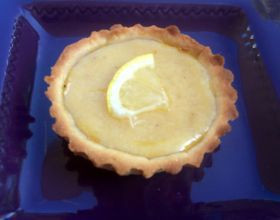 Tartelettes-au-citron-et-aux-amandes-par-Sabsam